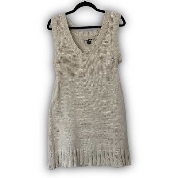 Volcom Knitted Sweater Dress🌟 - Picture 1 of 7